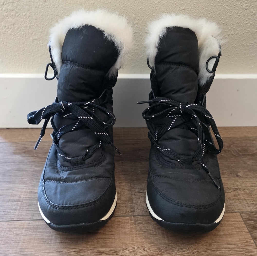 Women's Black Winter Boots
